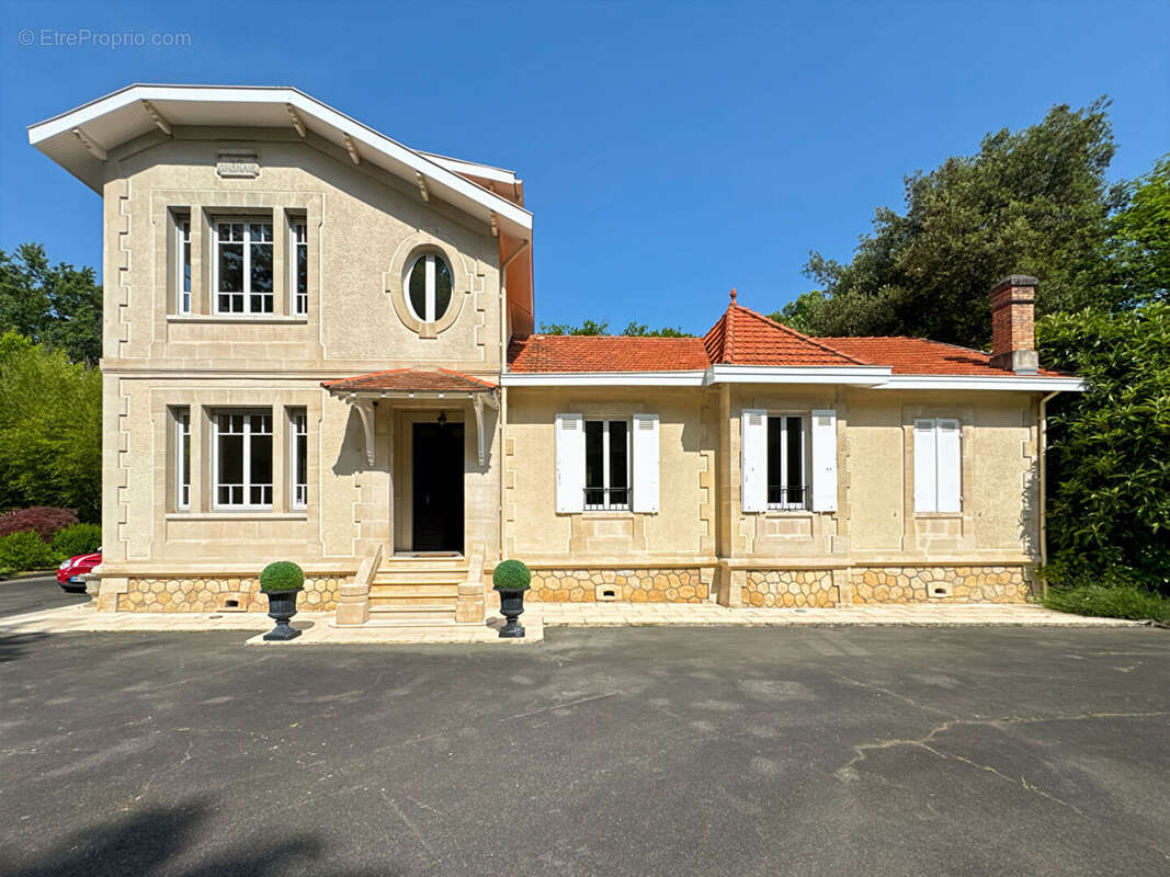Maison à GRADIGNAN