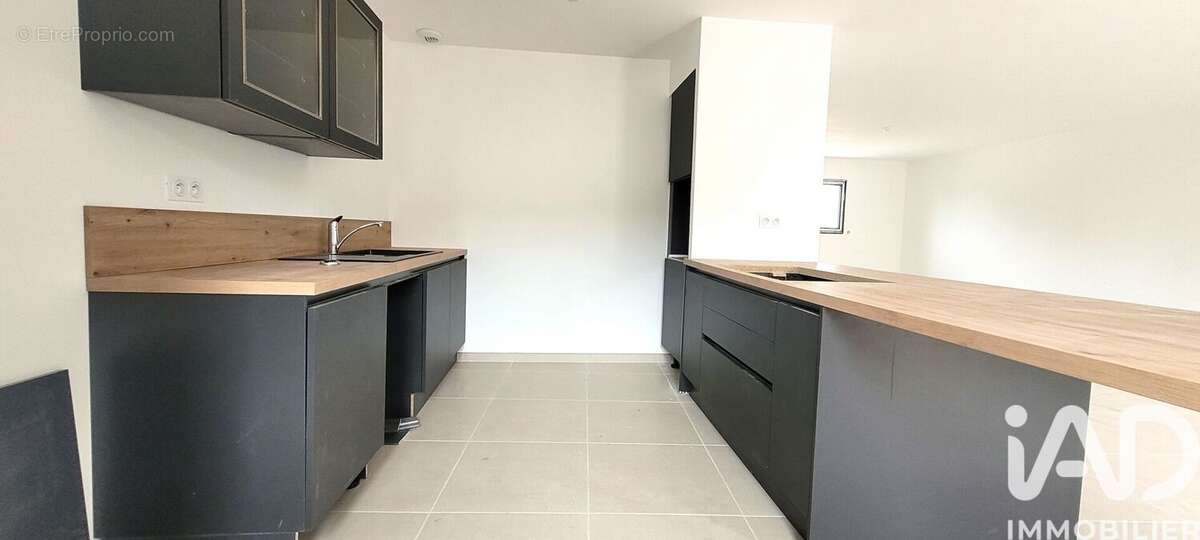 Photo 6 - Maison à CAMARET-SUR-AIGUES