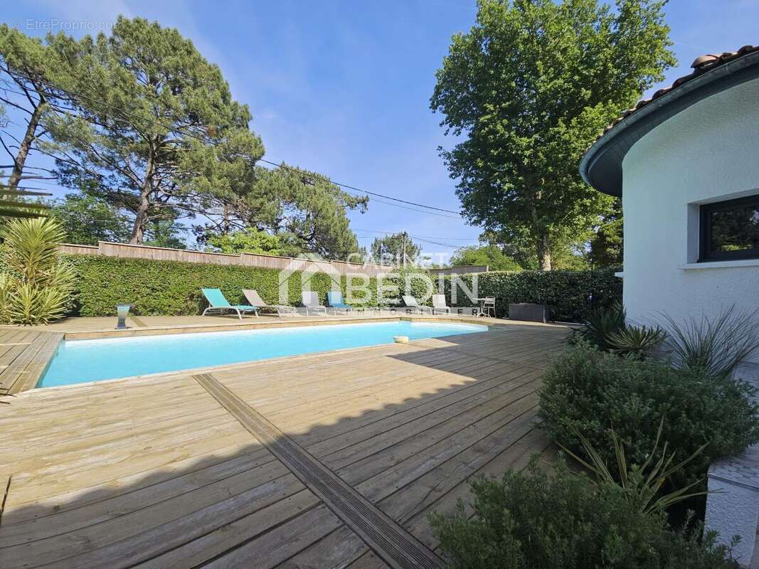 Maison à LE BOUSCAT