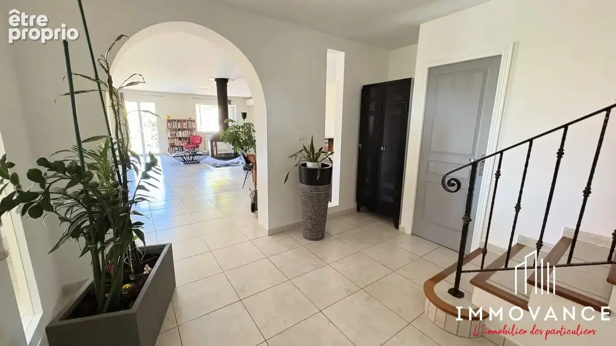 Maison 6 pièces 178 m² à vendre à Teyran (34820) - photo 5