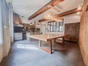 Maison à PEZILLA-LA-RIVIERE