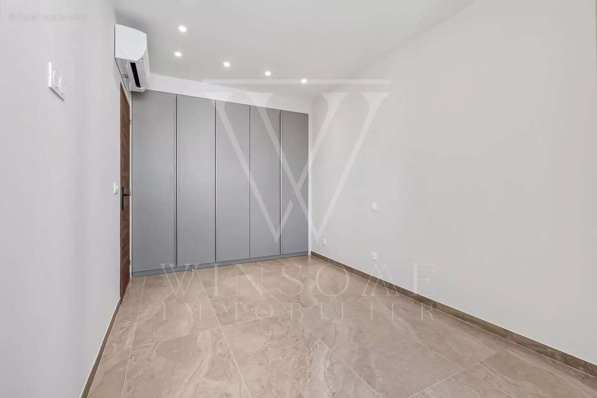 Appartement refait à neuf T3 / Terrasse / Parking commun privé / Cannes Montfleury - photo 6