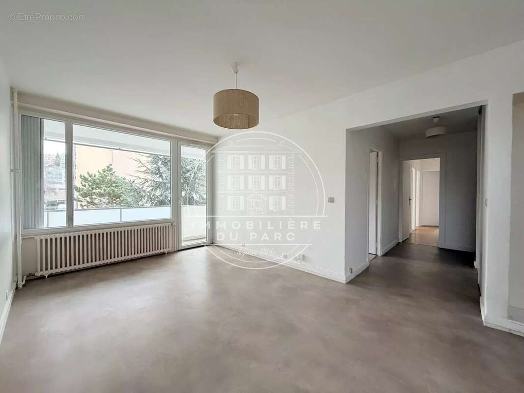 Appartement à LE PECQ