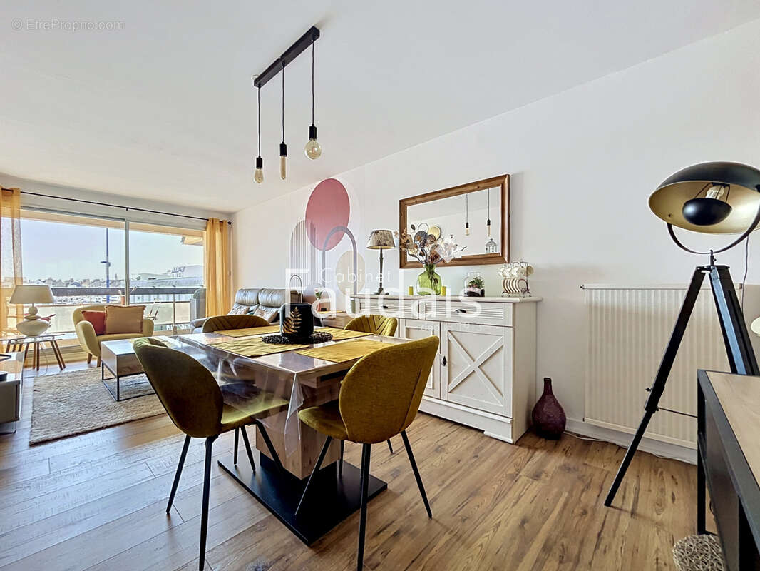 Appartement à GRANDCAMP-MAISY