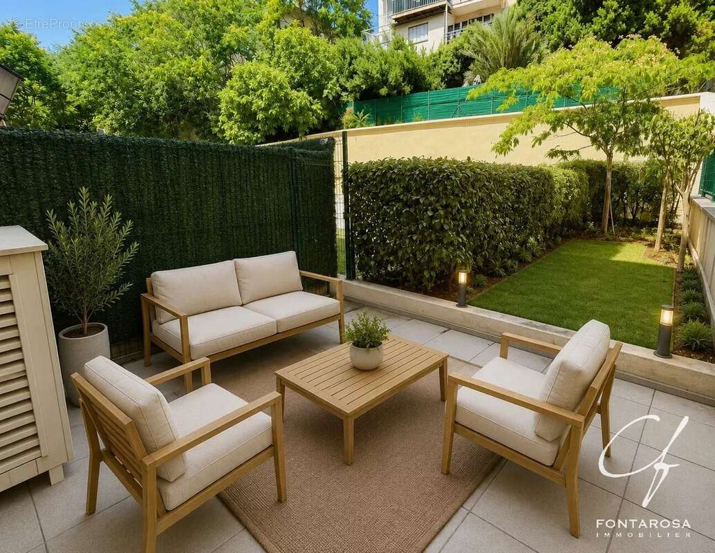 Appartement à SAINT-RAPHAEL