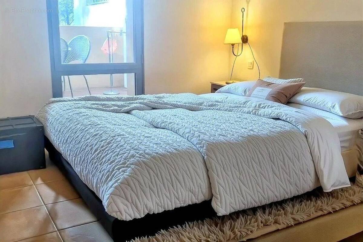 Photo 1 - Appartement à SAUMANE-DE-VAUCLUSE