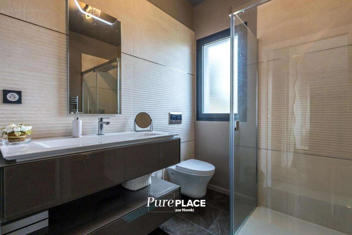 Appartement à LES ANGLES