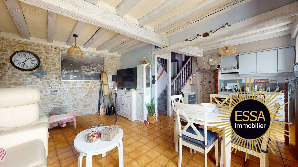 Maison à CHAVENAY