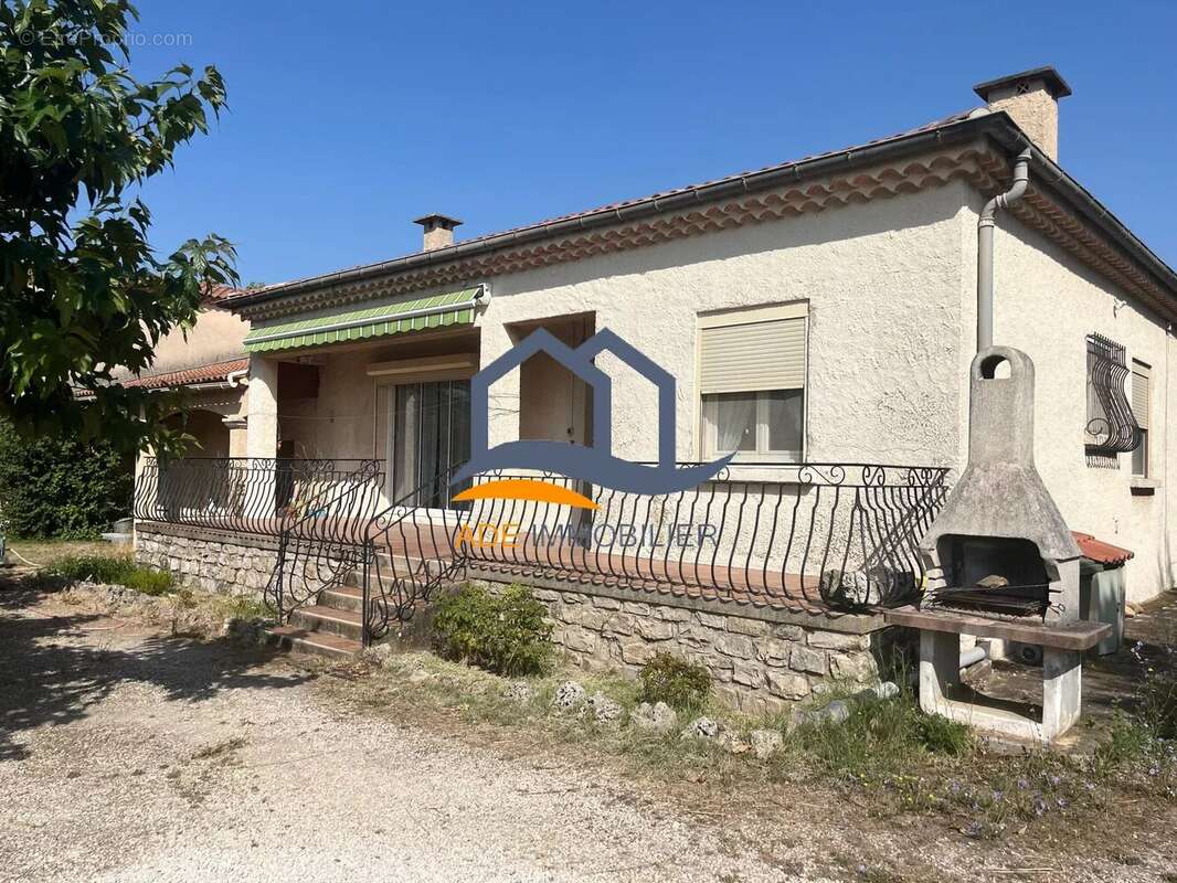 Maison 85 m² de type 4 + garage - photo 15