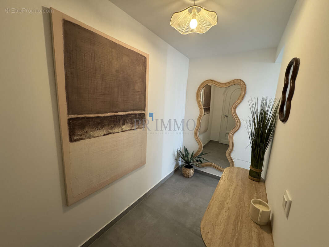 APPARTEMENT T3 avec jardin privatif - photo 9