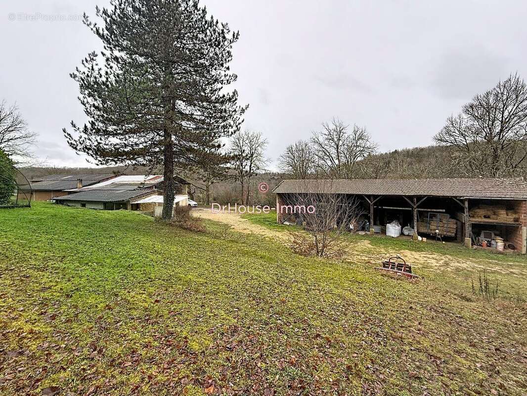 Maison à CAUSE-DE-CLERANS