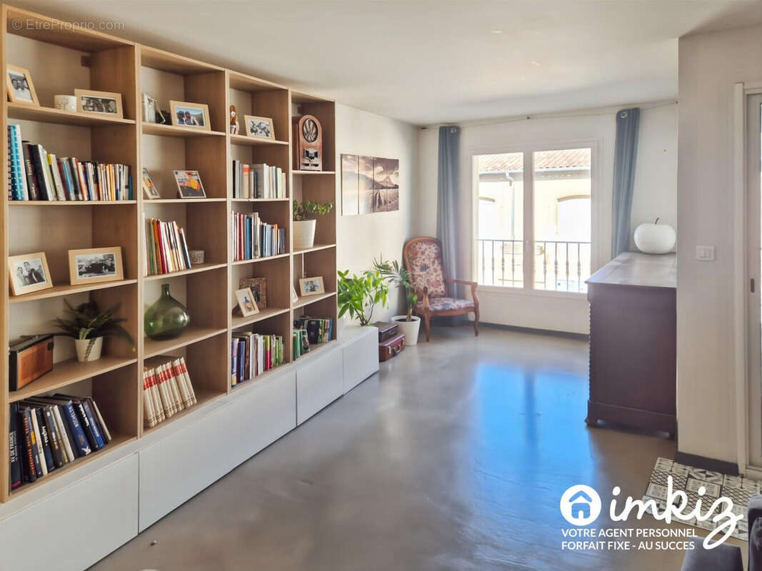Appt. T4 en duplex dans maison de village - Garage - photo 5