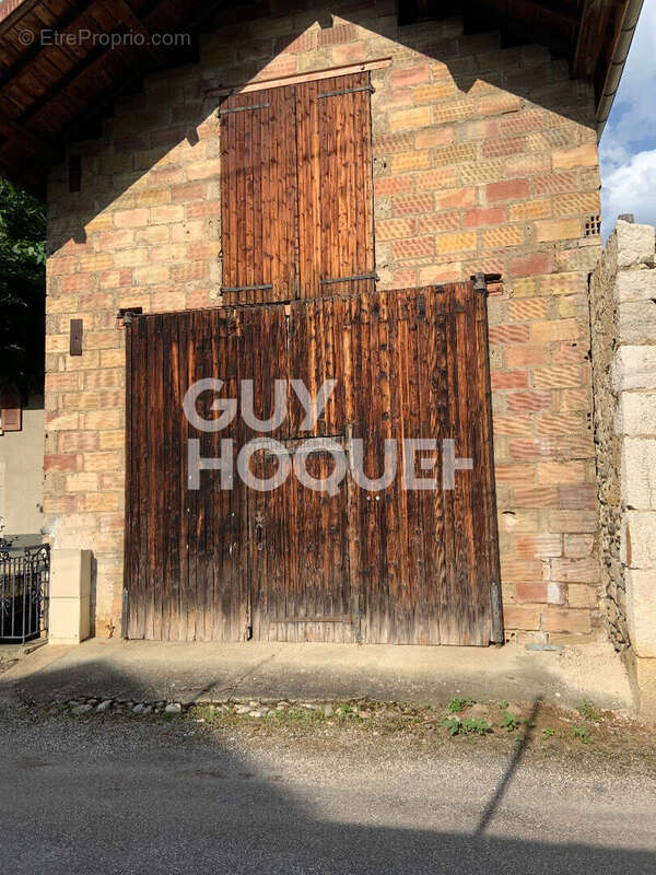 Maison à CHAPAREILLAN