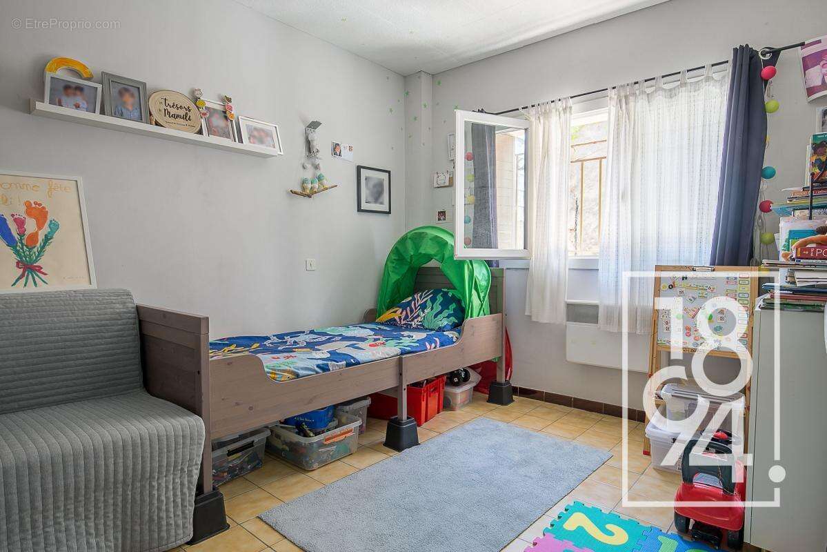 Appartement à MARSEILLE-12E