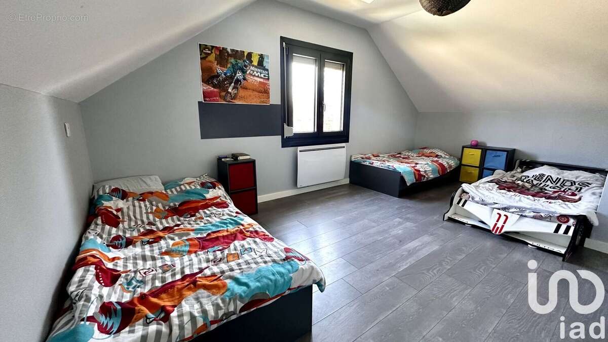 Photo 9 - Maison à ROCHE-LEZ-BEAUPRE