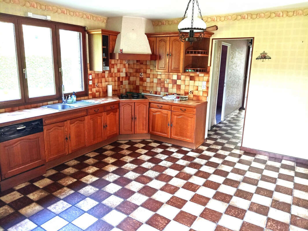 Maison à LIGNE