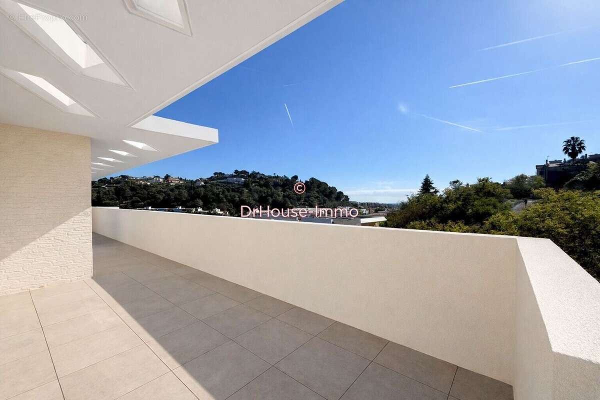 Appartement à CAGNES-SUR-MER