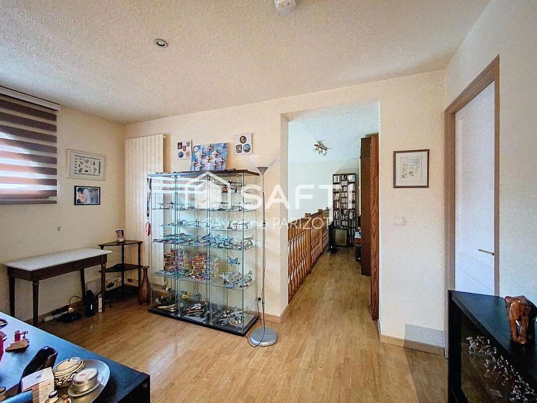 Photo 6 - Maison à VILLEMOMBLE