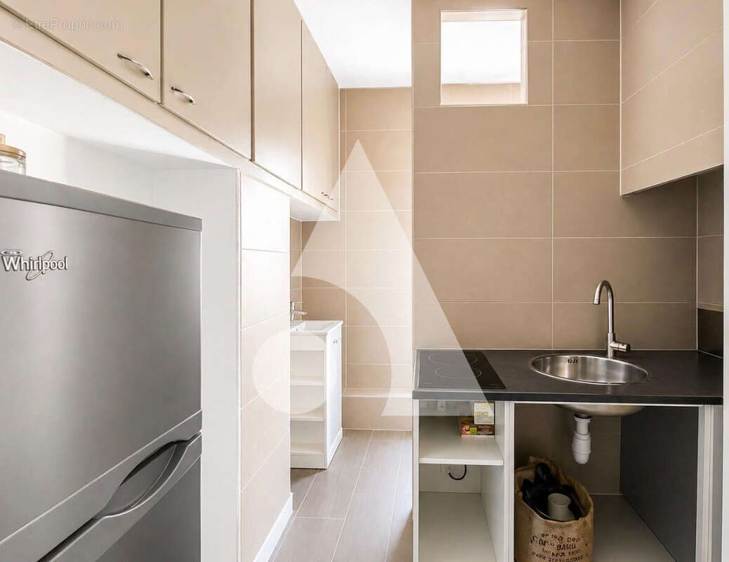 Appartement à LES LILAS
