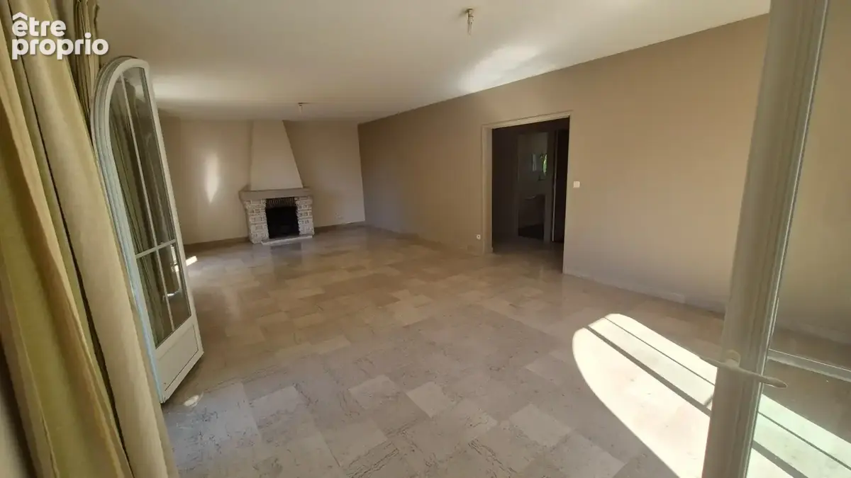Pavillon Plain-Pied sur terrain clos et arboré, 3 chambres, proche bus et commerces - photo 12