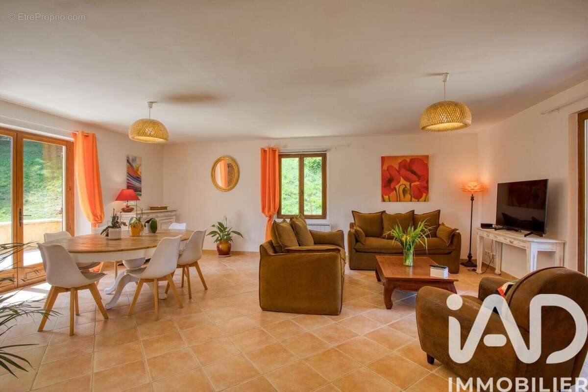 Photo 4 - Maison à BEYNAC-ET-CAZENAC