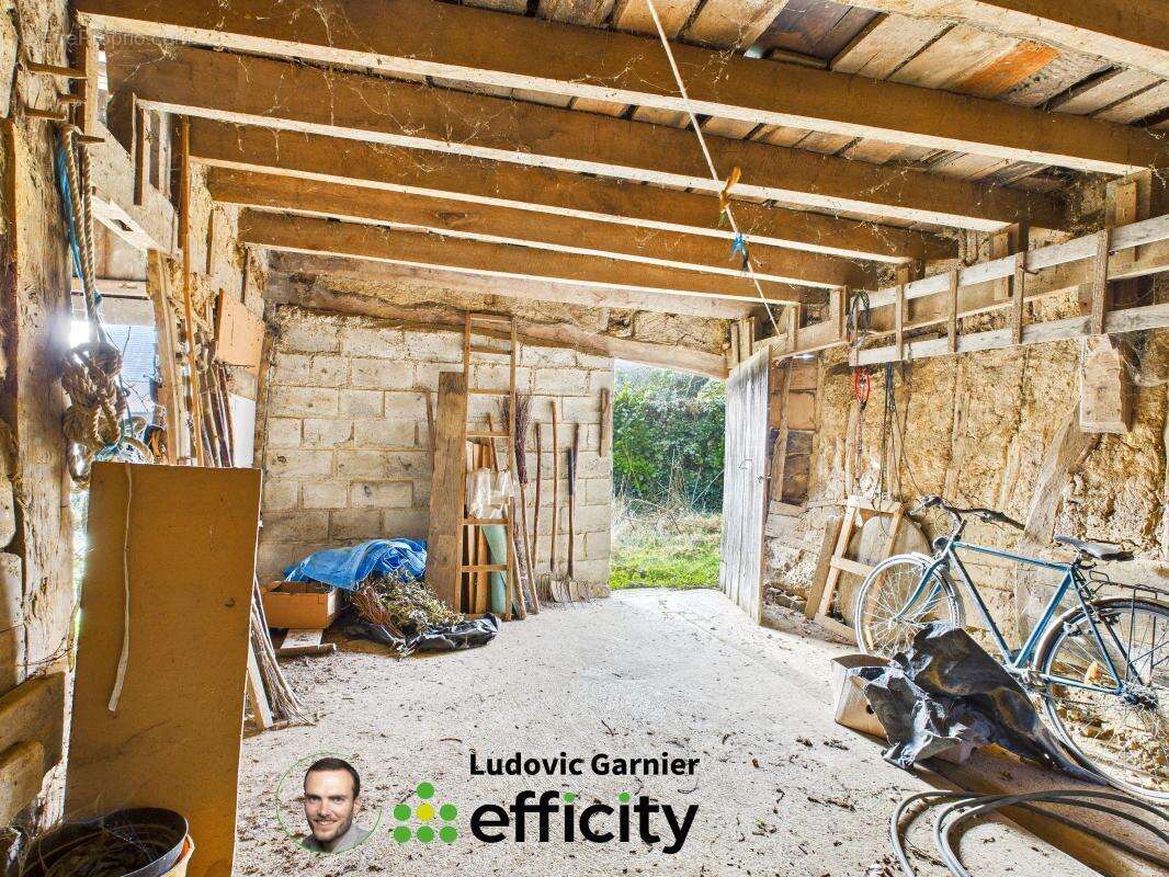 Maison à SAINT-HILAIRE-DU-HARCOUET