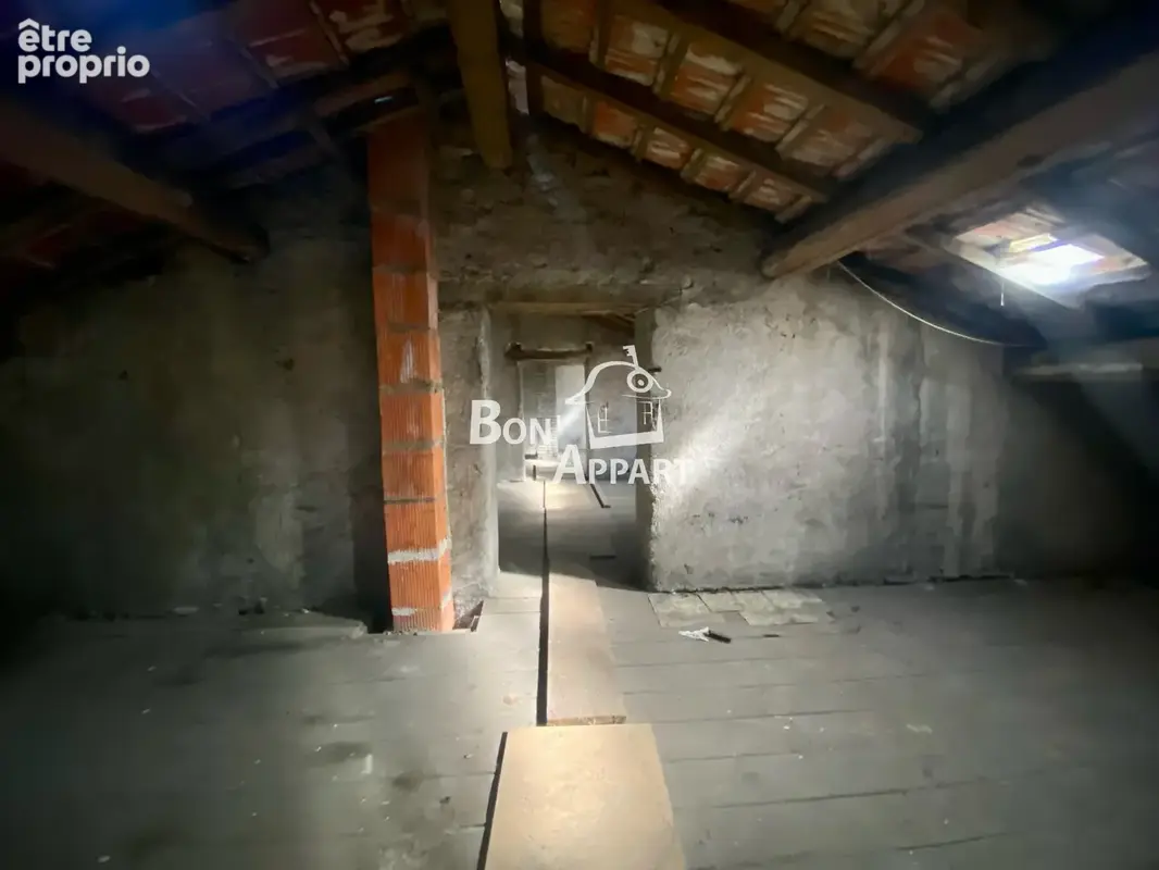 Maison de village sur la commune de TRIEUX - photo 6
