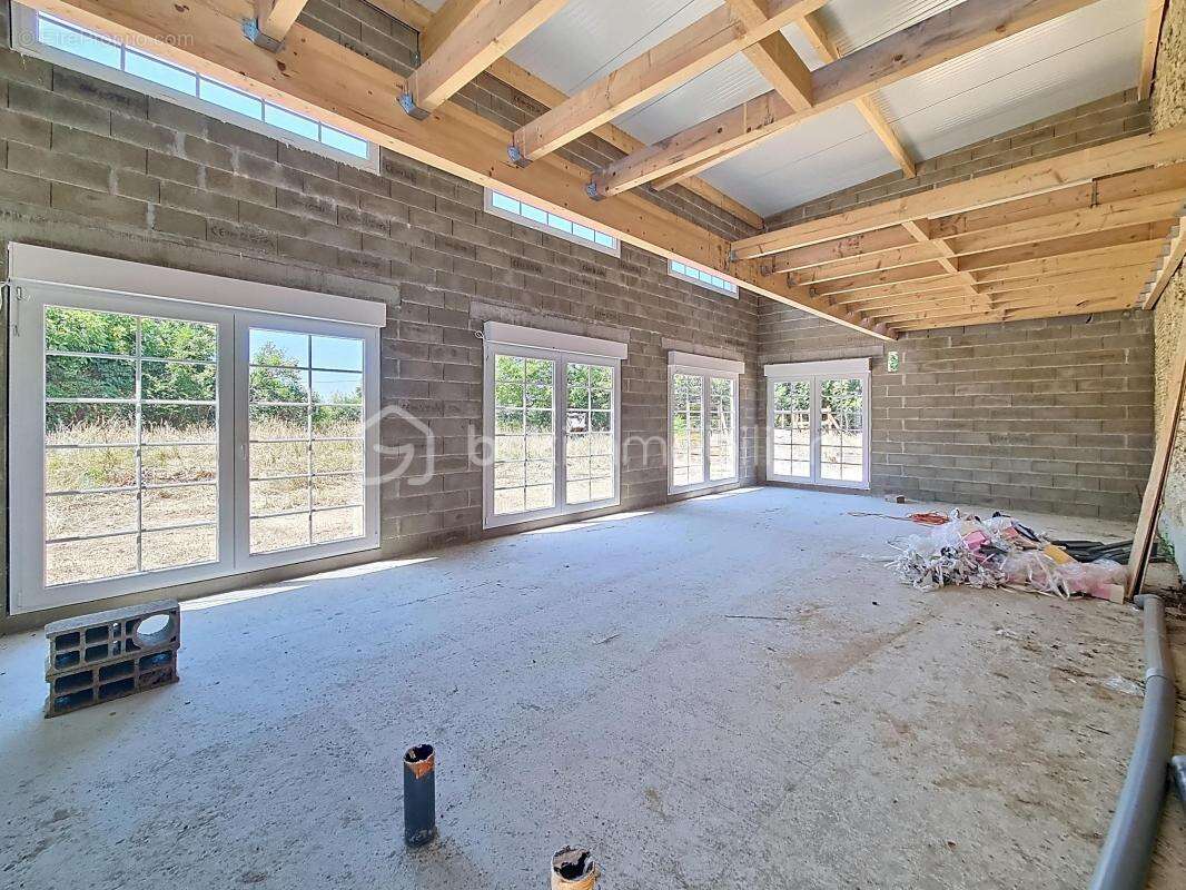 Appartement à CASTELNAU-D'AUZAN