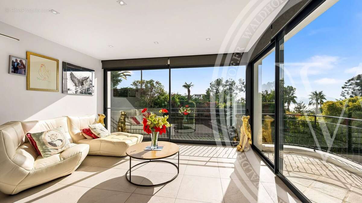 Maison à CANNES