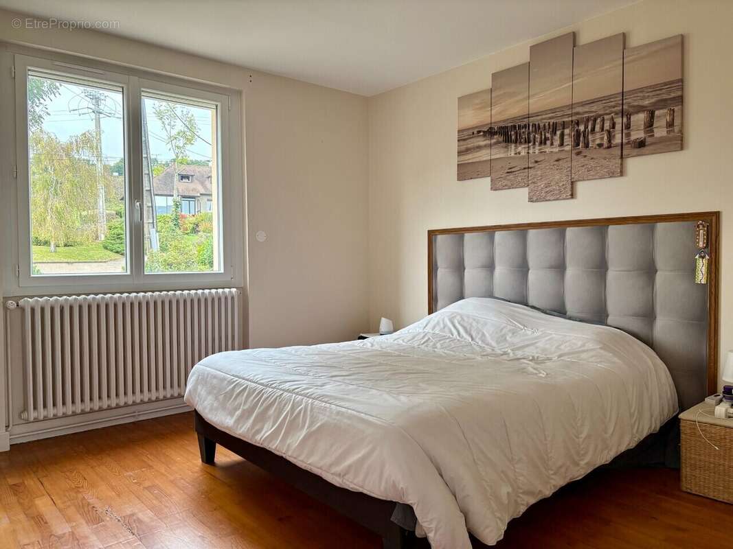 Maison à MONTBELLET