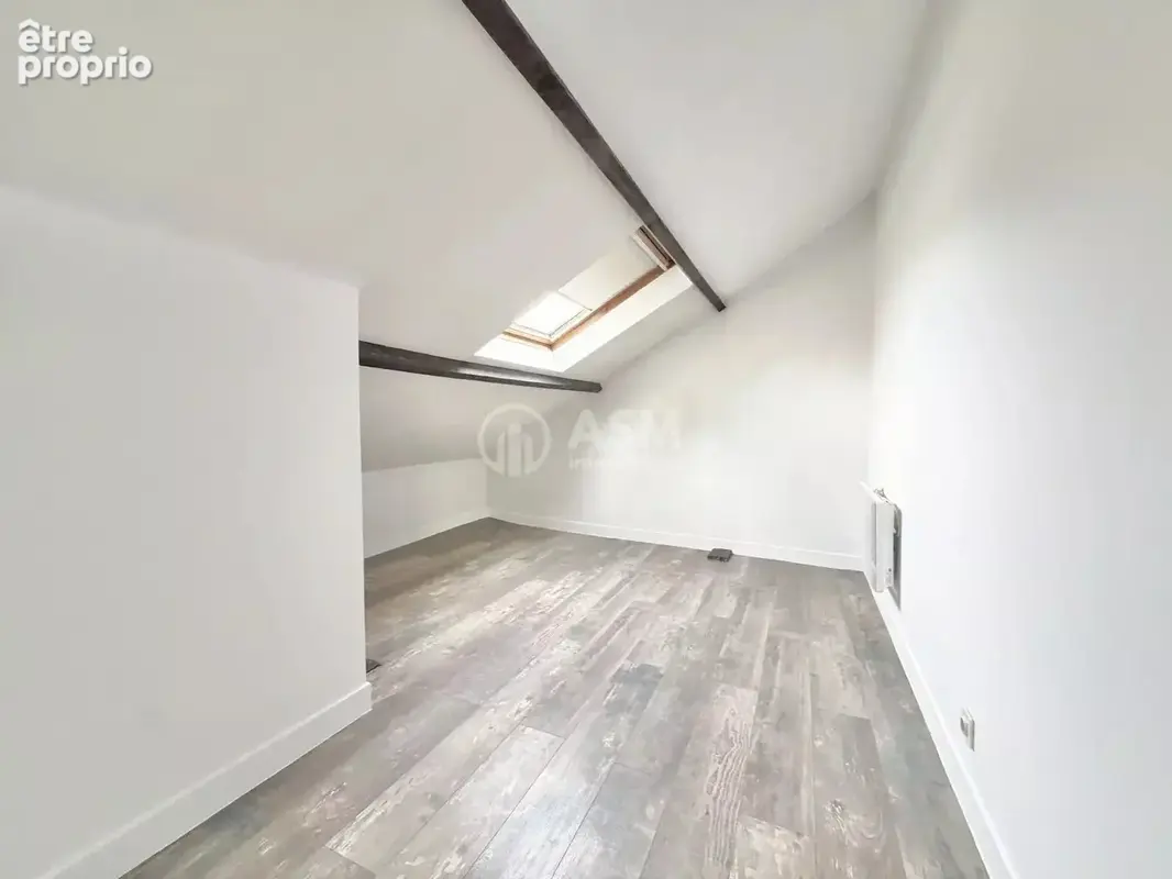 A VENDRE - Duplex 91 m2 dernier étage - cave - Courbevoie Quartier Marceau - photo 19