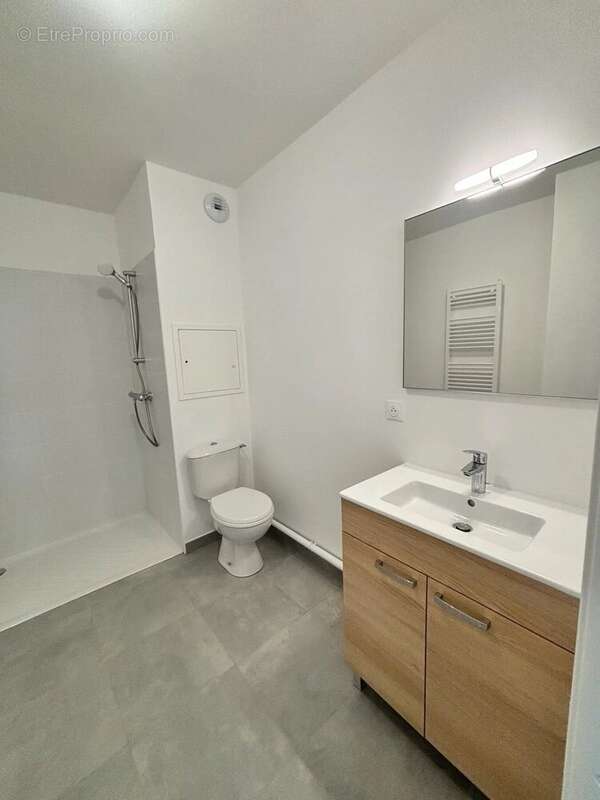 Appartement à STAINS