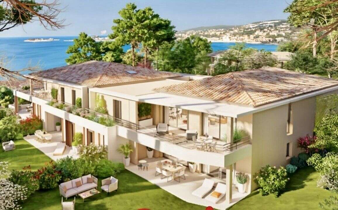 Appartement à SANARY-SUR-MER