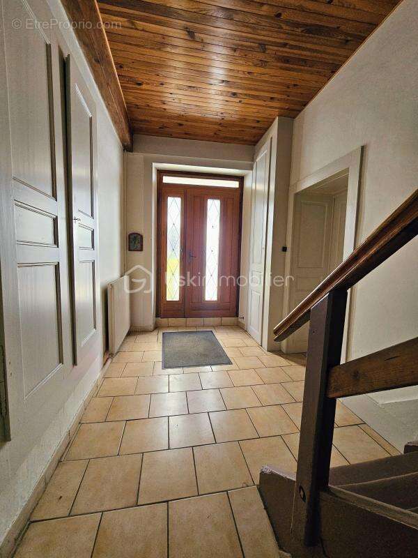 Maison à MOREZ