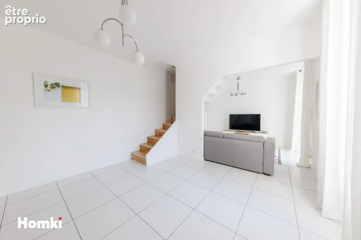 À vendre – Jolie maison familiale de 124 m2 sur les hauteurs de Royat - photo 8