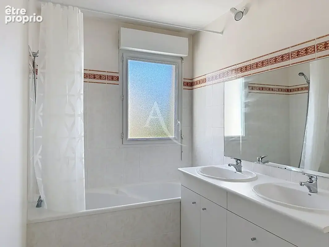 Appartement Trelaze 2 pièce(s) 45 m2 - photo 9