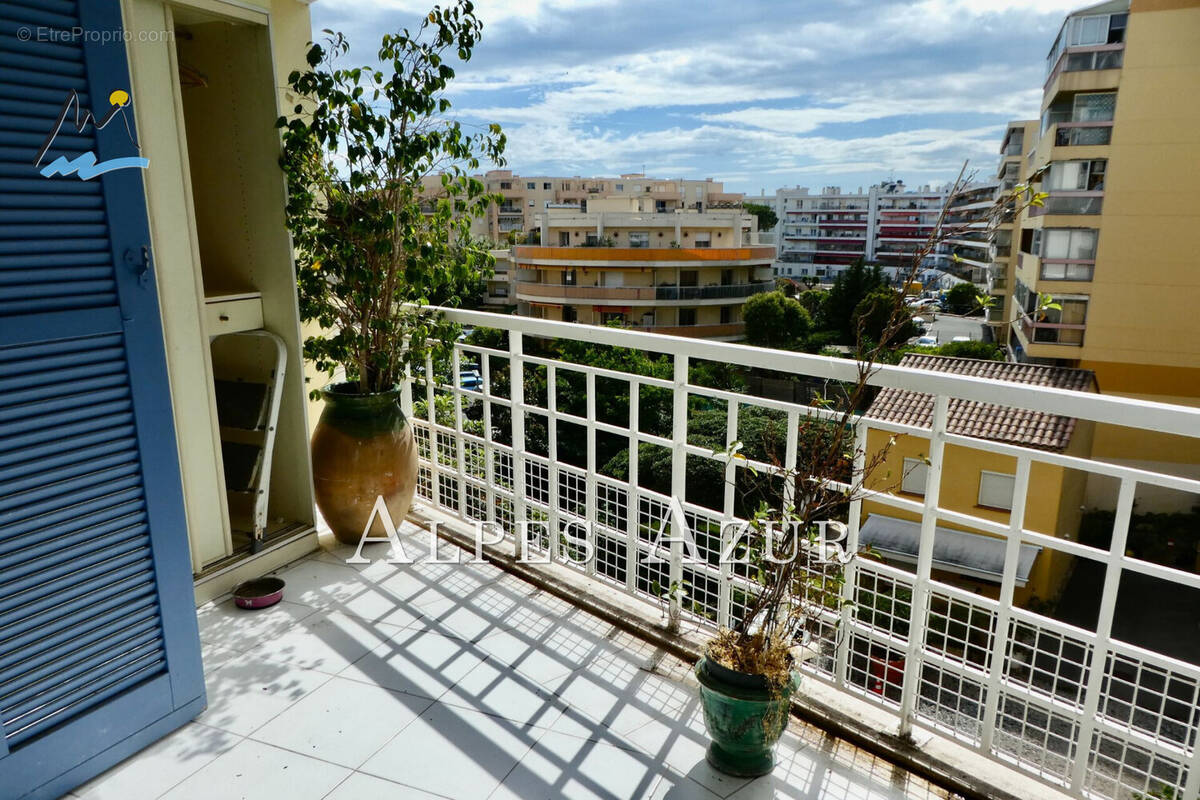 Appartement à CAGNES-SUR-MER