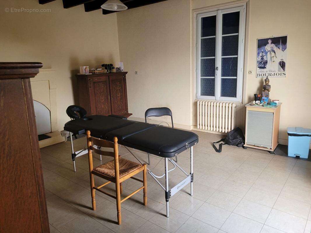 Maison à FONTENAY-LE-COMTE