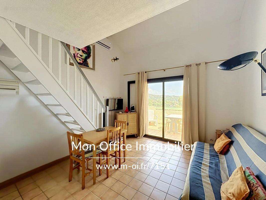Référence : 7151-les - mazet t3 vue mer dans résidence calme avec piscine - photo 4