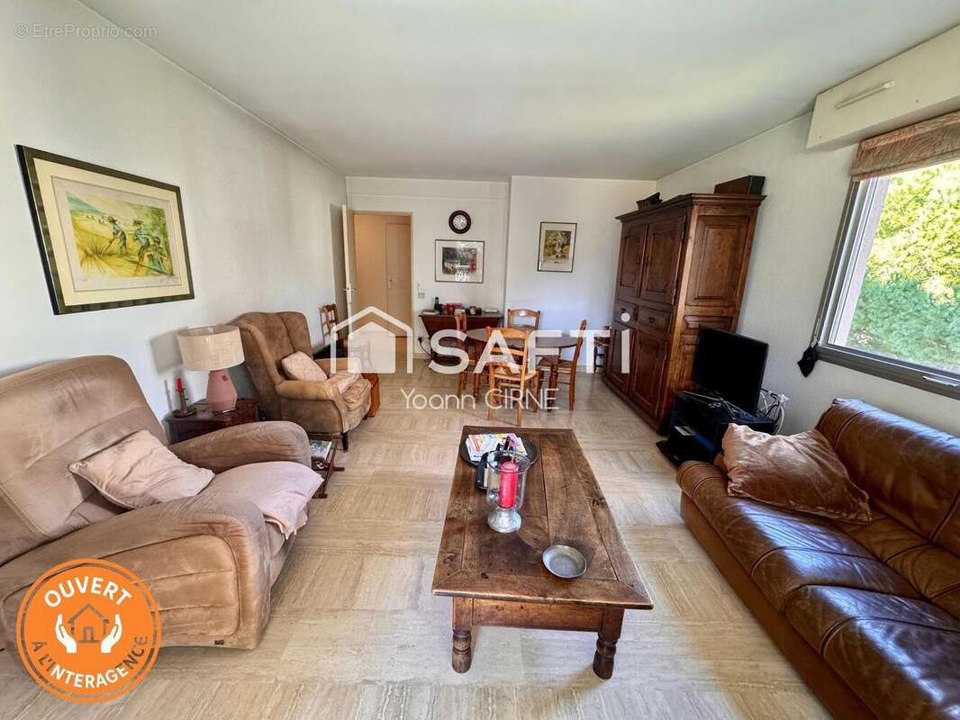 Photo 3 - Appartement à MARSEILLE-8E