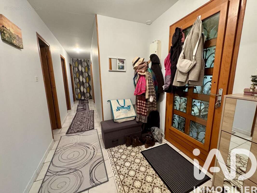 Photo 3 - Maison à BARBEZIEUX-SAINT-HILAIRE