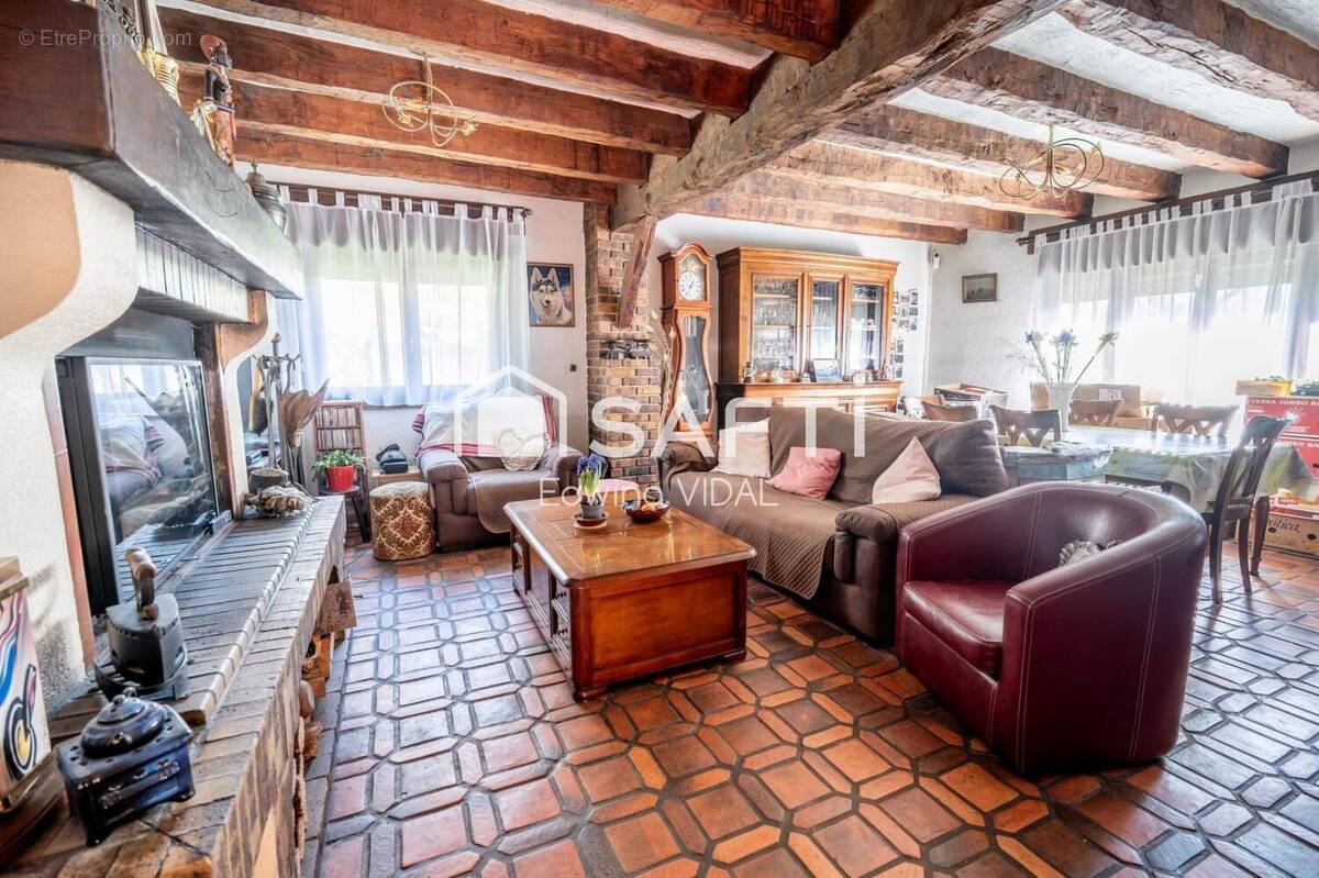 Photo 1 - Maison à LE BLANC-MESNIL