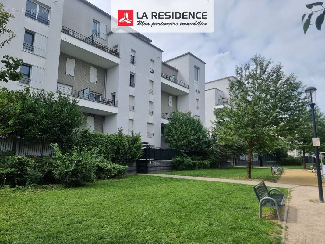 Appartement à STAINS