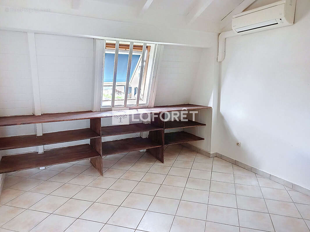 Appartement T3 Baie-Mahault Moudong Sud - photo 3