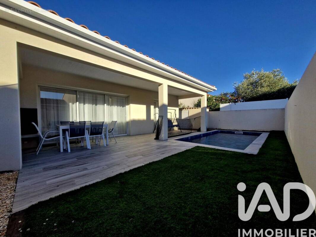 Photo 1 - Maison à NISSAN-LEZ-ENSERUNE