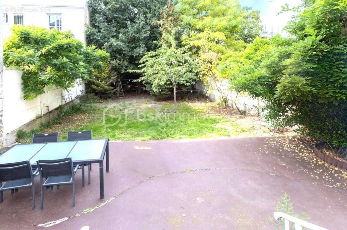 Maison à MAISONS-LAFFITTE