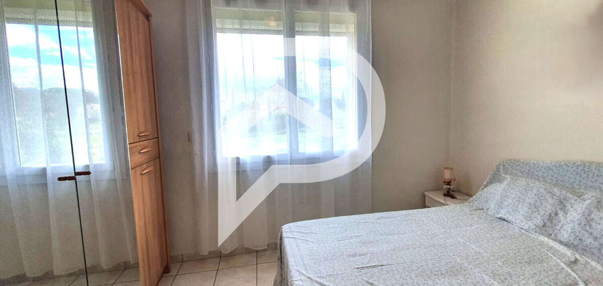 Appartement à SAINT-GENIS-DES-FONTAINES