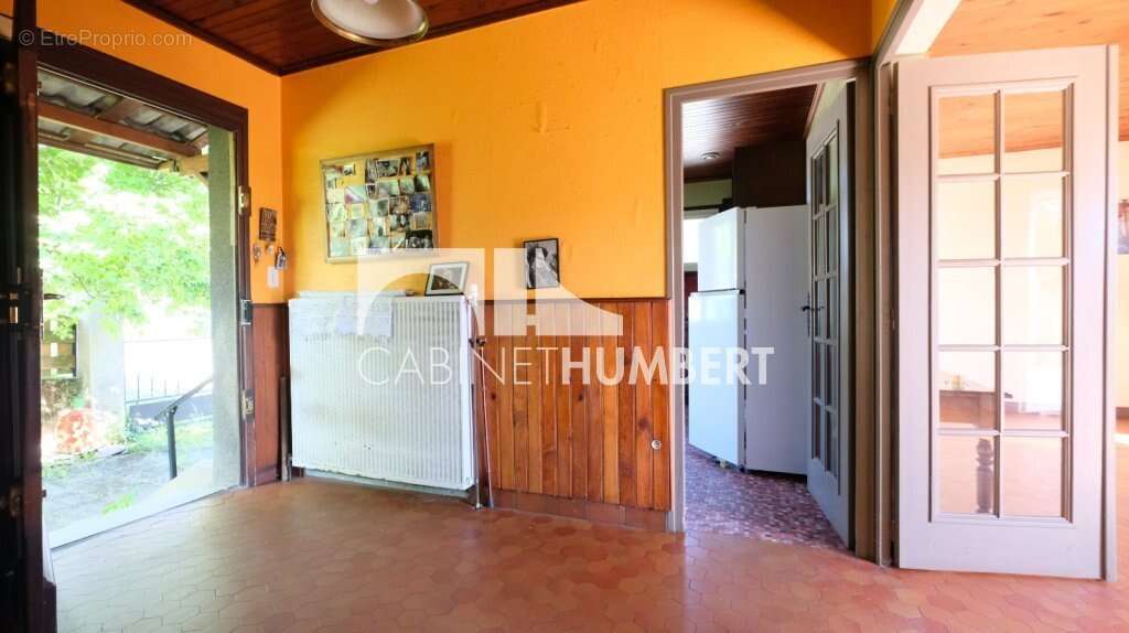 Maison 93 m² à Saint-Etienne  - photo 7