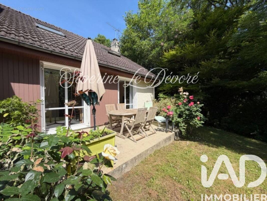 Photo 1 - Maison à MONTLIGNON