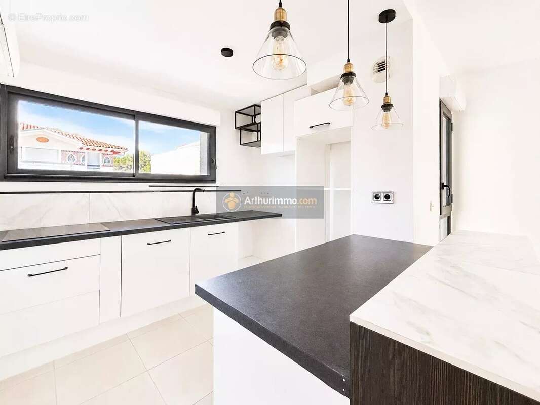 Appartement à FREJUS
